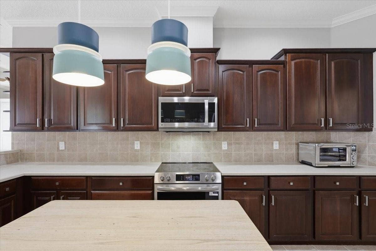 58 BUTTERFIELD DRIVE, Palm Coast, FL 32137 58 BUTTERFIELD DRIVE, Palm Coast, FL 32137