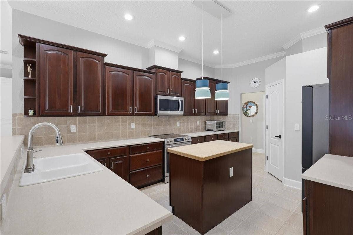 58 BUTTERFIELD DRIVE, Palm Coast, FL 32137 58 BUTTERFIELD DRIVE, Palm Coast, FL 32137