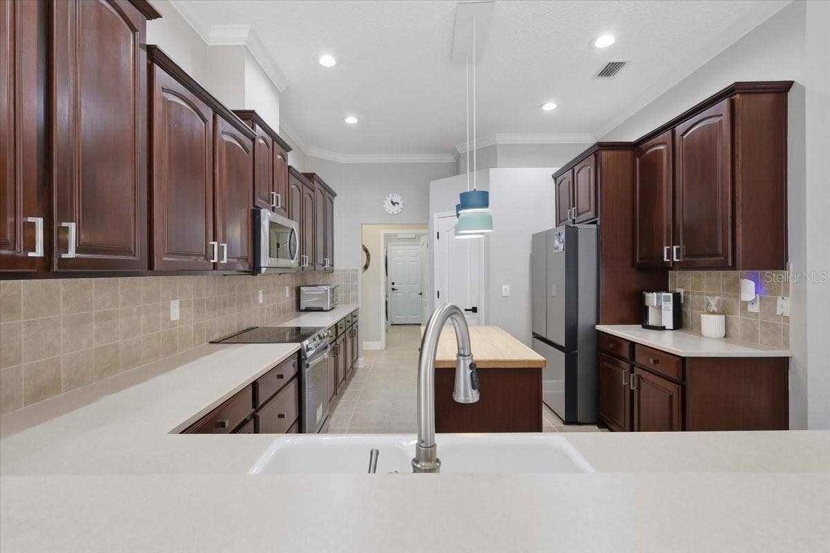 58 BUTTERFIELD DRIVE, Palm Coast, FL 32137 58 BUTTERFIELD DRIVE, Palm Coast, FL 32137
