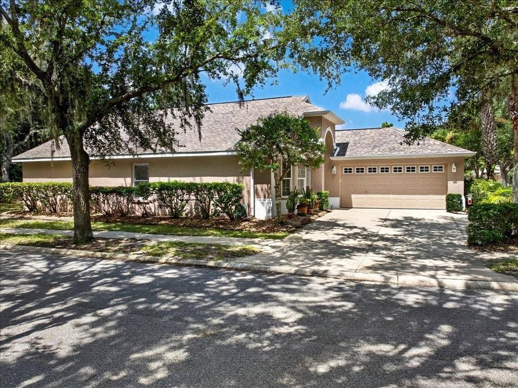 1 GLENEAGLES PLACE, Palm Coast, FL 32137 1 GLENEAGLES PLACE, Palm Coast, FL 32137