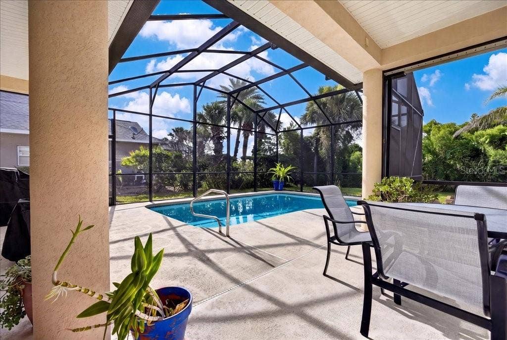 10 BEACHSIDE DRIVE, Palm Coast, FL 32137 10 BEACHSIDE DRIVE, Palm Coast, FL 32137