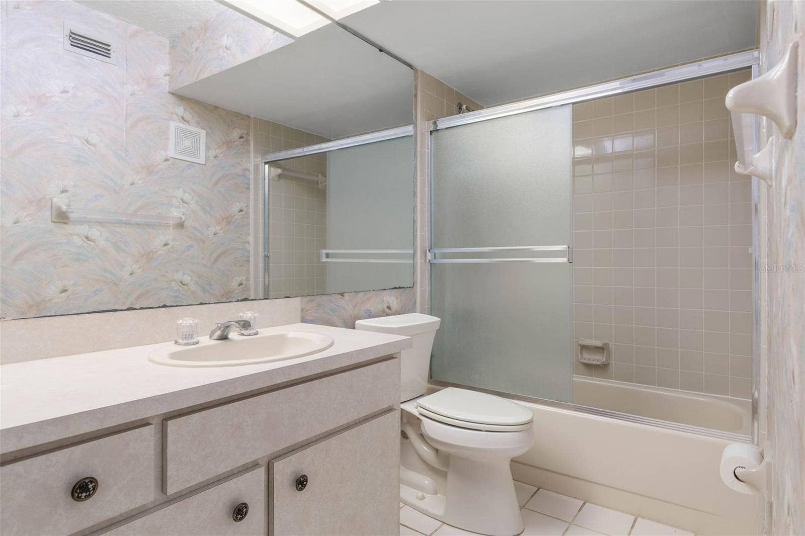 1 TOMOKA OAKS BOULEVARD, #137, Ormond Beach, FL 32174 1 TOMOKA OAKS BOULEVARD, #137, Ormond Beach, FL 32174