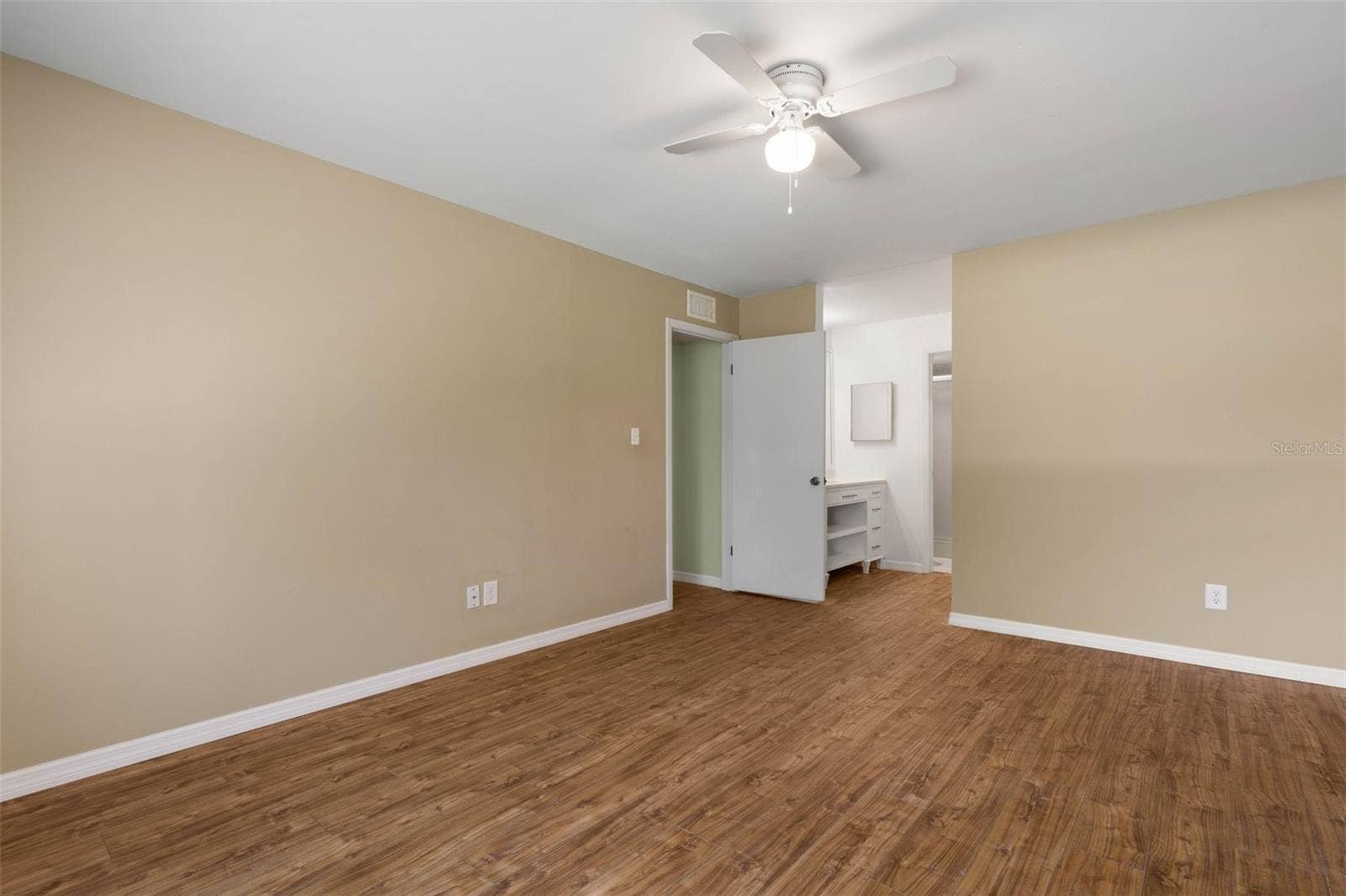 1 TOMOKA OAKS BOULEVARD, #137, Ormond Beach, FL 32174 1 TOMOKA OAKS BOULEVARD, #137, Ormond Beach, FL 32174