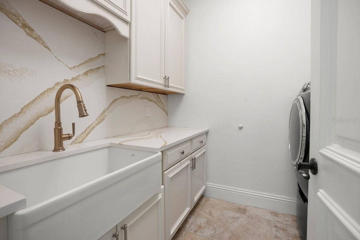1342 REDBOURNE LANE, Ormond Beach, FL 32174 1342 REDBOURNE LANE, Ormond Beach, FL 32174