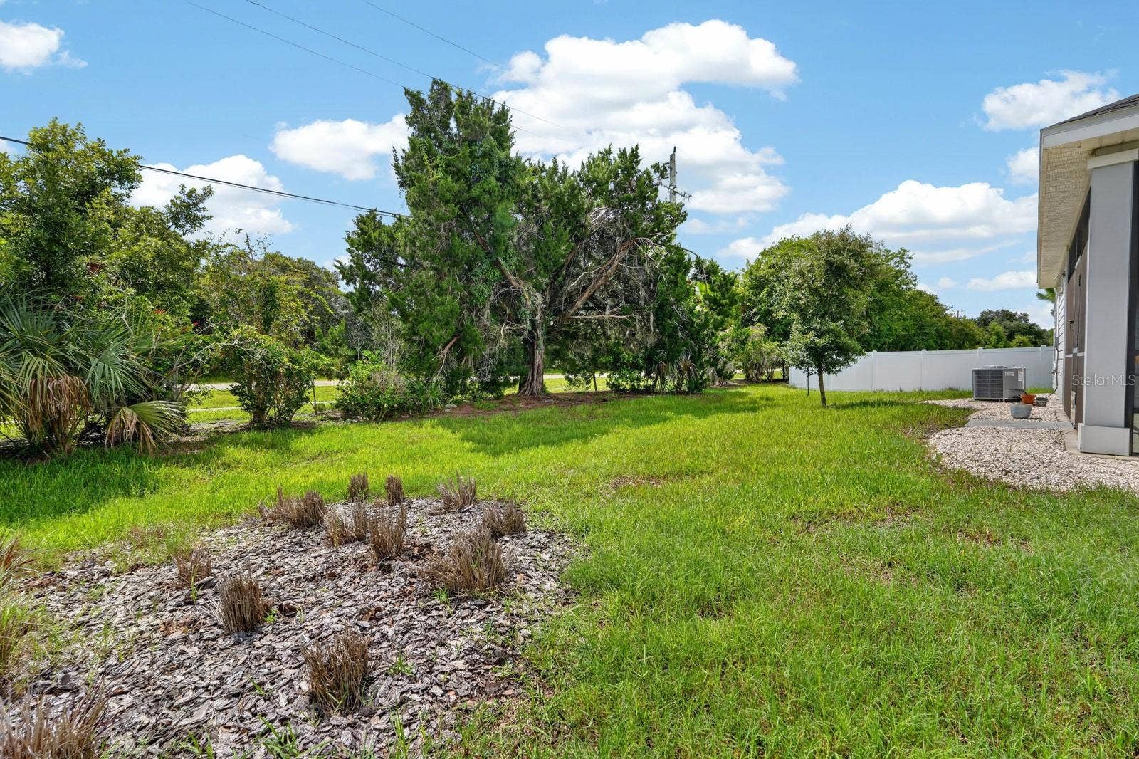2173 RAGLAN CIRCLE, Ormond Beach, FL 32174 2173 RAGLAN CIRCLE, Ormond Beach, FL 32174