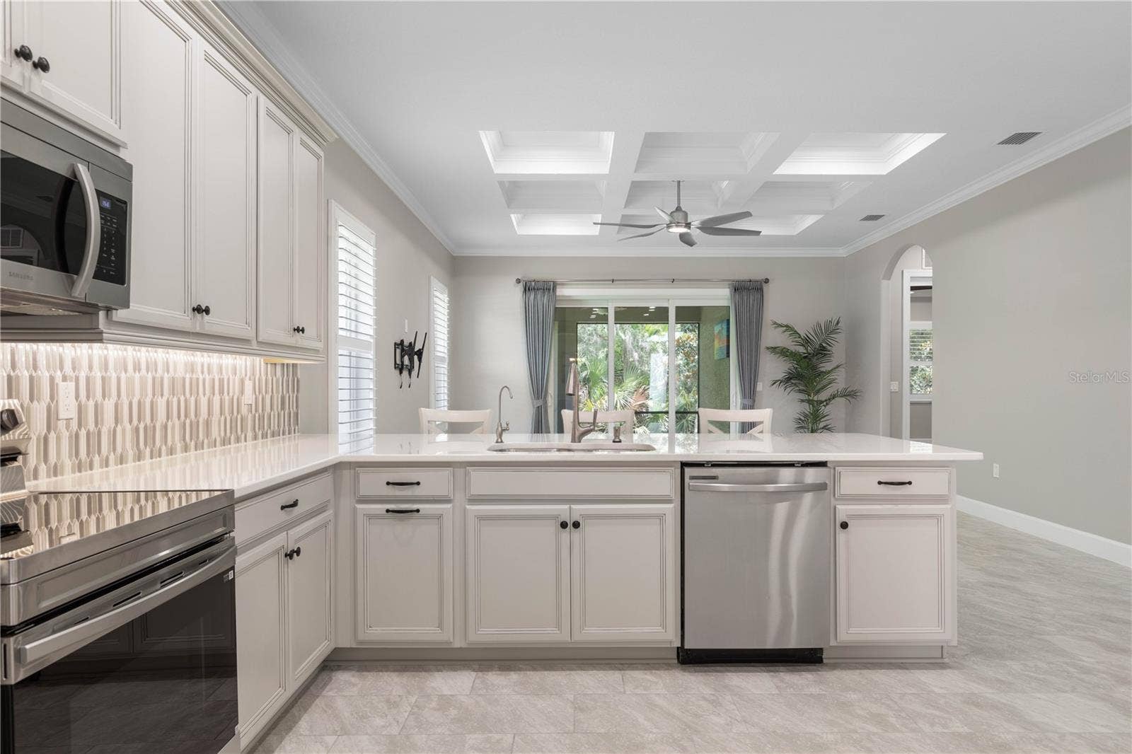 41 RIVERVIEW BEND N, Palm Coast, FL 32137 41 RIVERVIEW BEND N, Palm Coast, FL 32137