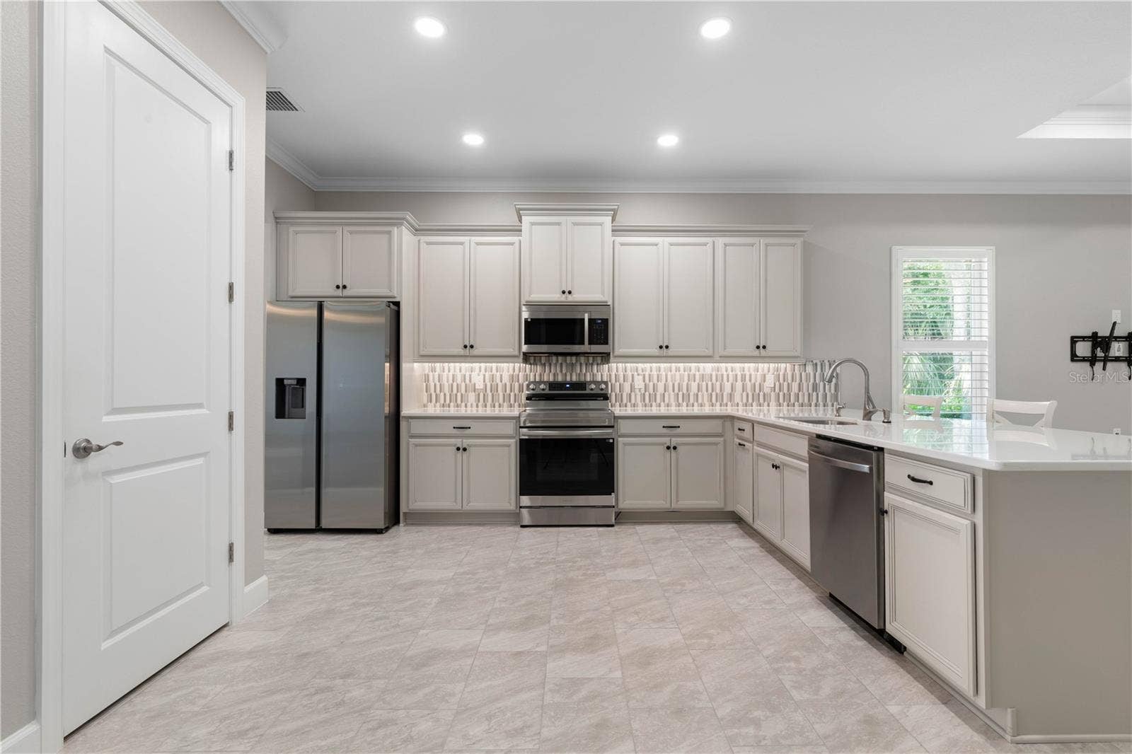 41 RIVERVIEW BEND N, Palm Coast, FL 32137 41 RIVERVIEW BEND N, Palm Coast, FL 32137
