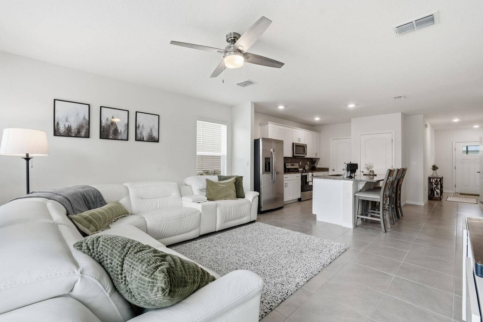 60 BELLA LAGO CIRCLE, Port Orange, FL 32129