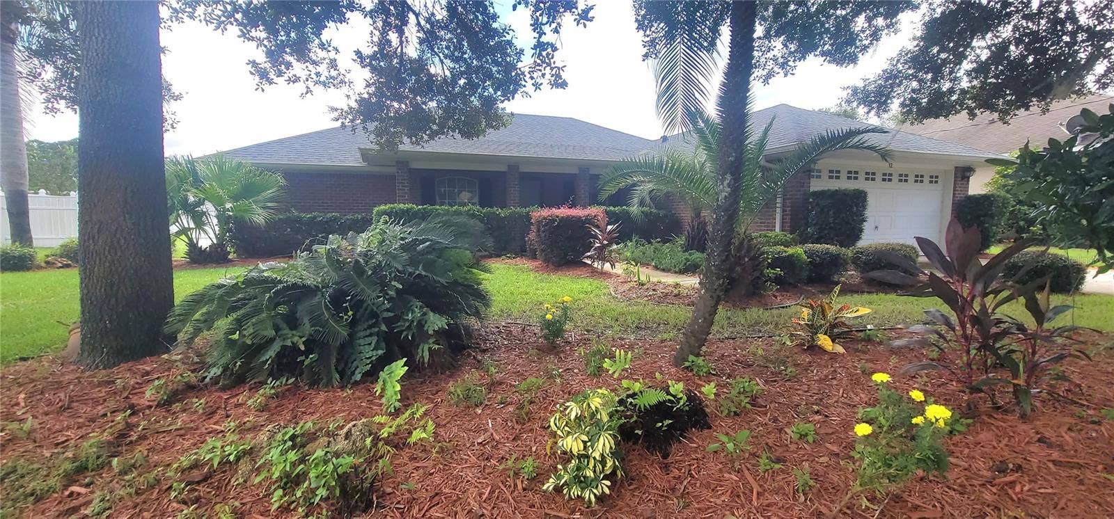 12 EASTMOOR LANE, Palm Coast, FL 32164 12 EASTMOOR LANE, Palm Coast, FL 32164