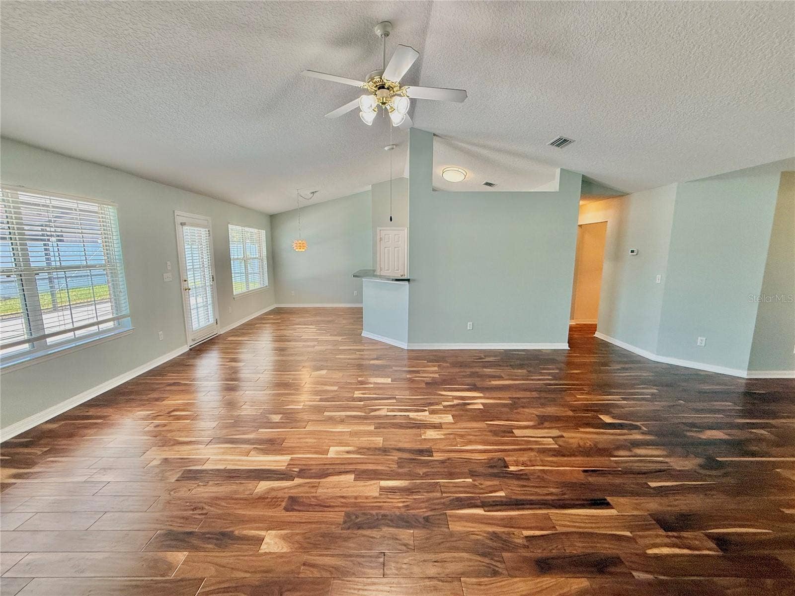 12 EASTMOOR LANE, Palm Coast, FL 32164 12 EASTMOOR LANE, Palm Coast, FL 32164