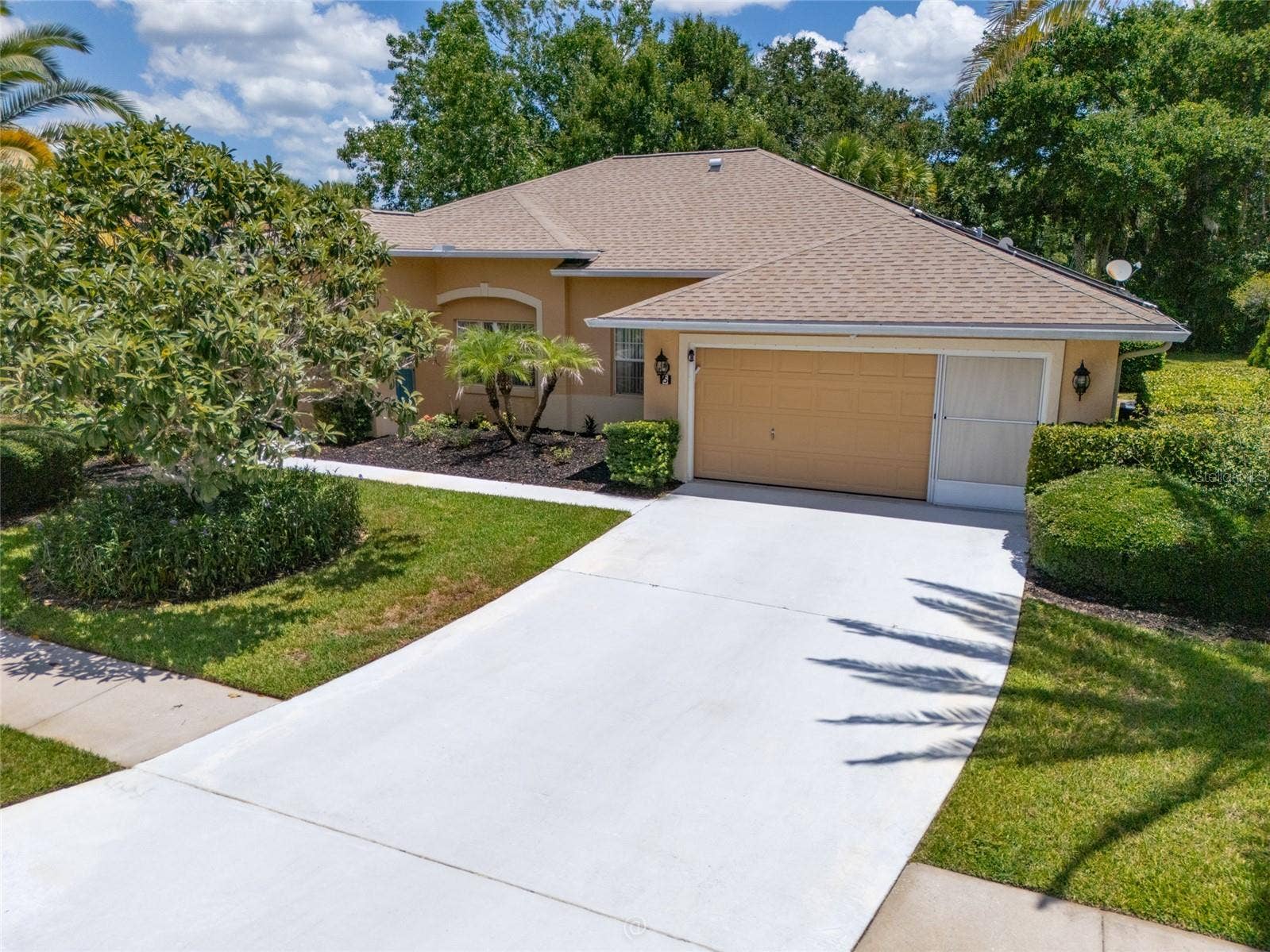 5 FAIRFAX COURT, Palm Coast, FL 32164 5 FAIRFAX COURT, Palm Coast, FL 32164