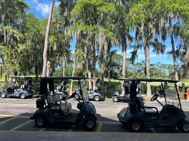 5 FAIRFAX COURT, Palm Coast, FL 32164 5 minutes to Pine Lakes Golf Course