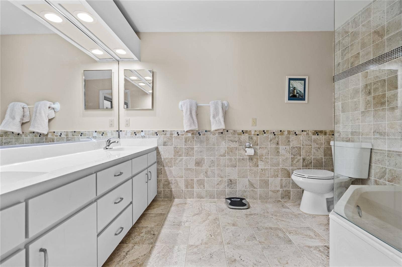 254 GLENBRIAR CIRCLE, Daytona Beach, FL 32114