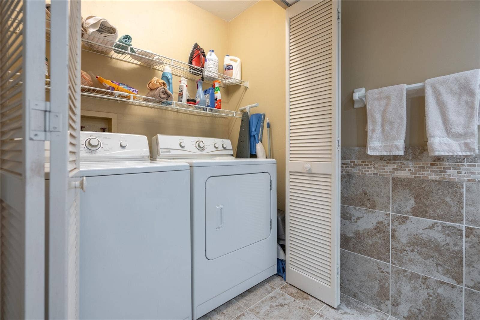 254 GLENBRIAR CIRCLE, Daytona Beach, FL 32114