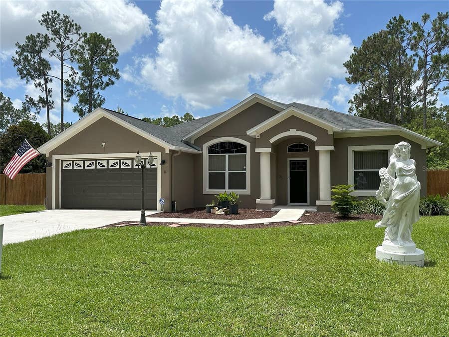 Property photo for 26 LLOLEETA PATH, Palm Coast, FL