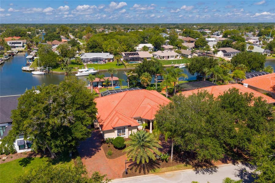 Property photo for 8 OLD OAK DRIVE N, Palm Coast, FL