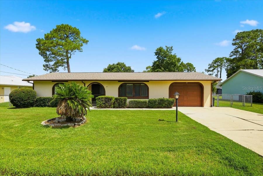 Property photo for 10 FENWICK LANE, Palm Coast, FL