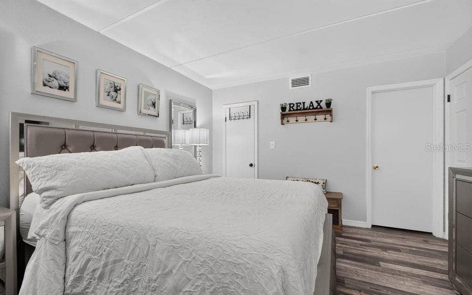 2700 OCEAN SHORE BOULEVARD, #208, Ormond Beach, FL 32176 2700 OCEAN SHORE BOULEVARD, #208, Ormond Beach, FL 32176