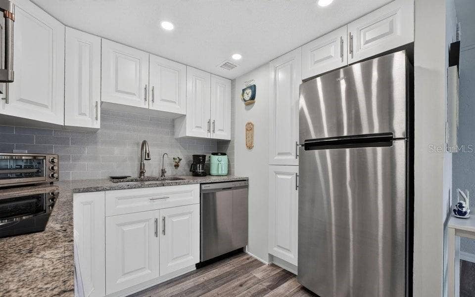2700 OCEAN SHORE BOULEVARD, #208, Ormond Beach, FL 32176 2700 OCEAN SHORE BOULEVARD, #208, Ormond Beach, FL 32176