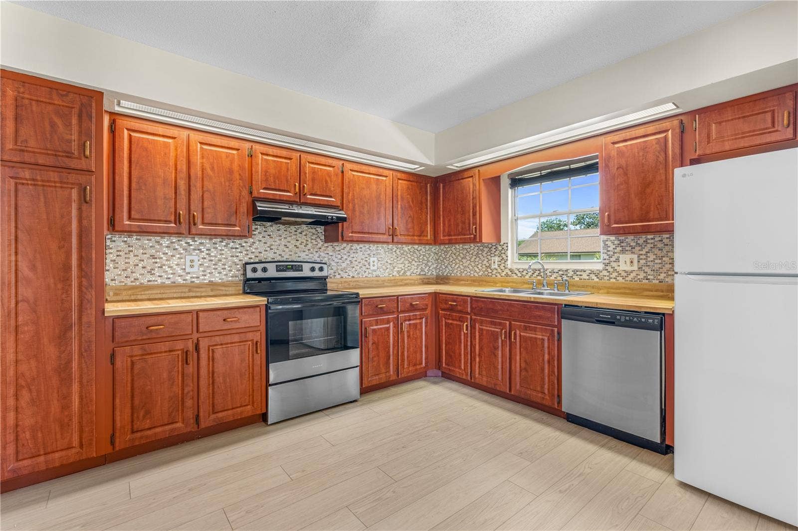 104 SHOAL CREEK CIRCLE, Daytona Beach, FL 32114