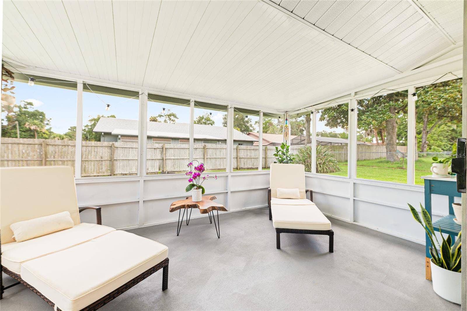 38 LAUREL OAKS CIRCLE, Ormond Beach, FL 32174 38 LAUREL OAKS CIRCLE, Ormond Beach, FL 32174