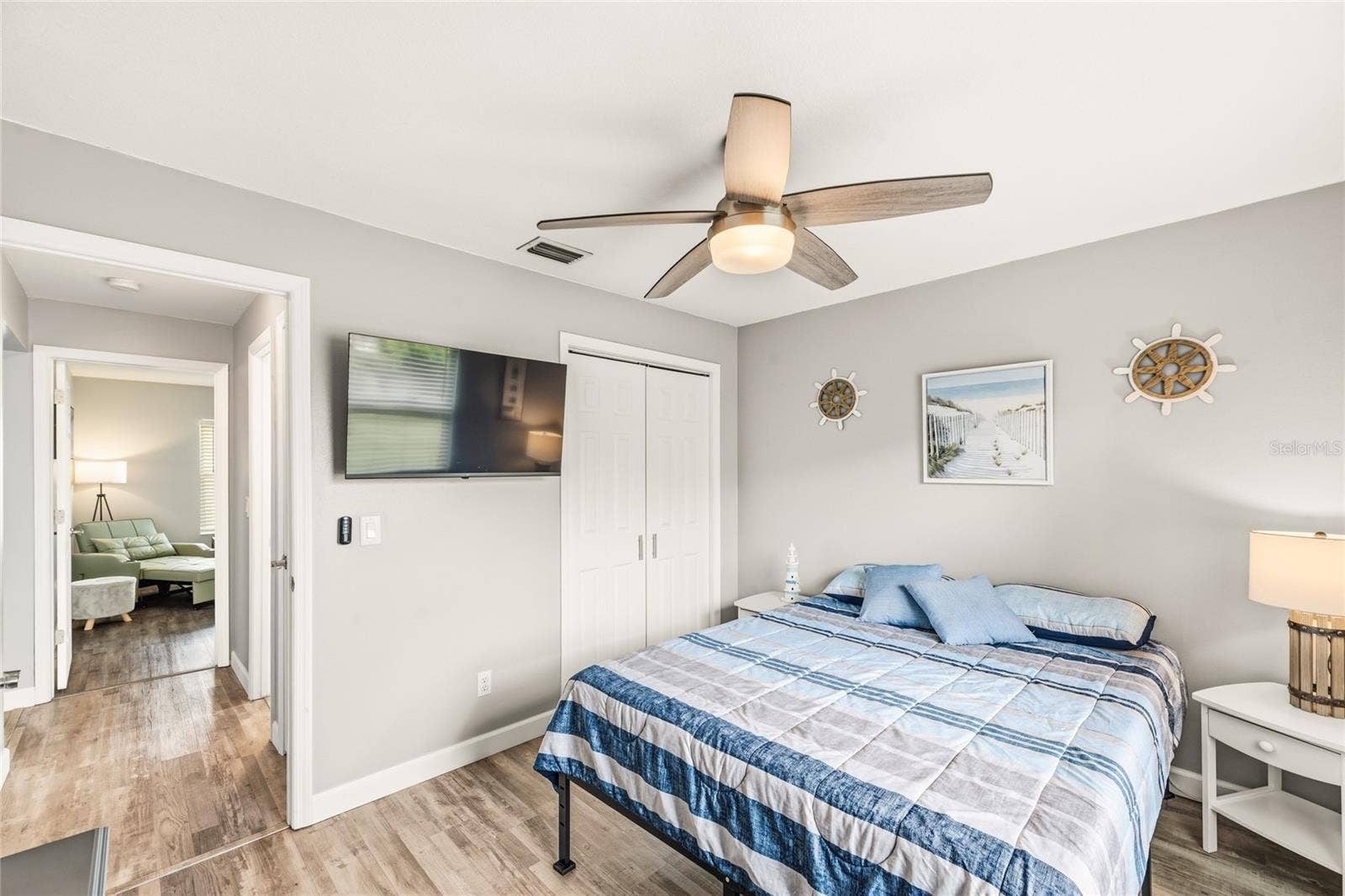 38 LAUREL OAKS CIRCLE, Ormond Beach, FL 32174 38 LAUREL OAKS CIRCLE, Ormond Beach, FL 32174