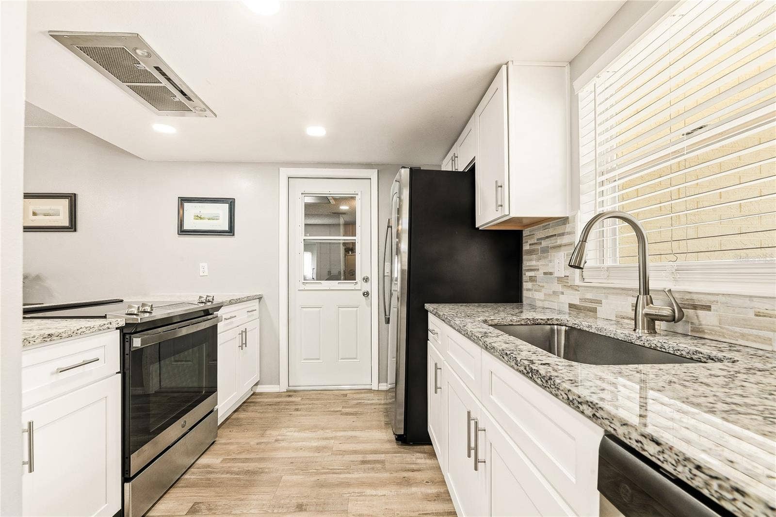 38 LAUREL OAKS CIRCLE, Ormond Beach, FL 32174 38 LAUREL OAKS CIRCLE, Ormond Beach, FL 32174