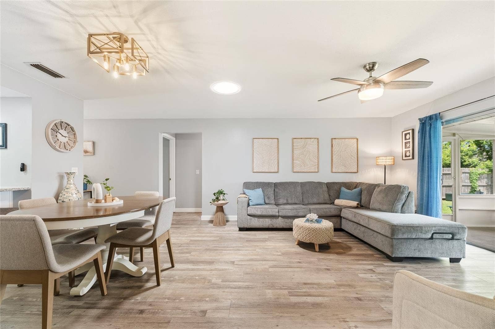 38 LAUREL OAKS CIRCLE, Ormond Beach, FL 32174 38 LAUREL OAKS CIRCLE, Ormond Beach, FL 32174