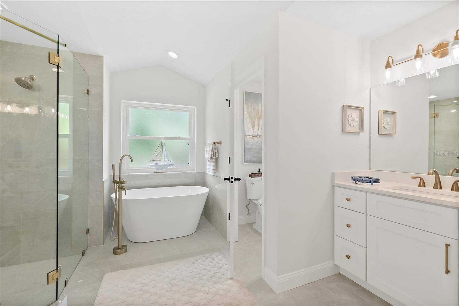 10 SOUTHERN TRACE BOULEVARD, Ormond Beach, FL 32174 10 SOUTHERN TRACE BOULEVARD, Ormond Beach, FL 32174