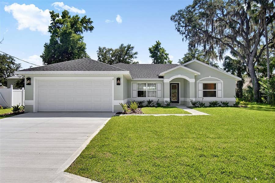 Property photo for 14 RAEMOOR DRIVE, Palm Coast, FL
