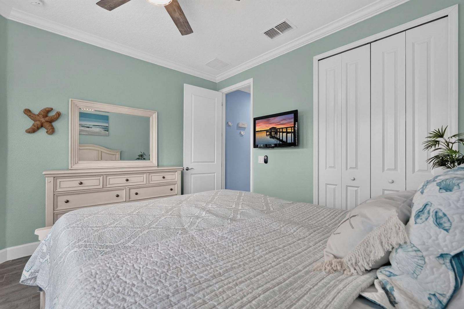 713 LANDSHARK BOULEVARD, Daytona Beach, FL 32124 713 LANDSHARK BOULEVARD, Daytona Beach, FL 32124