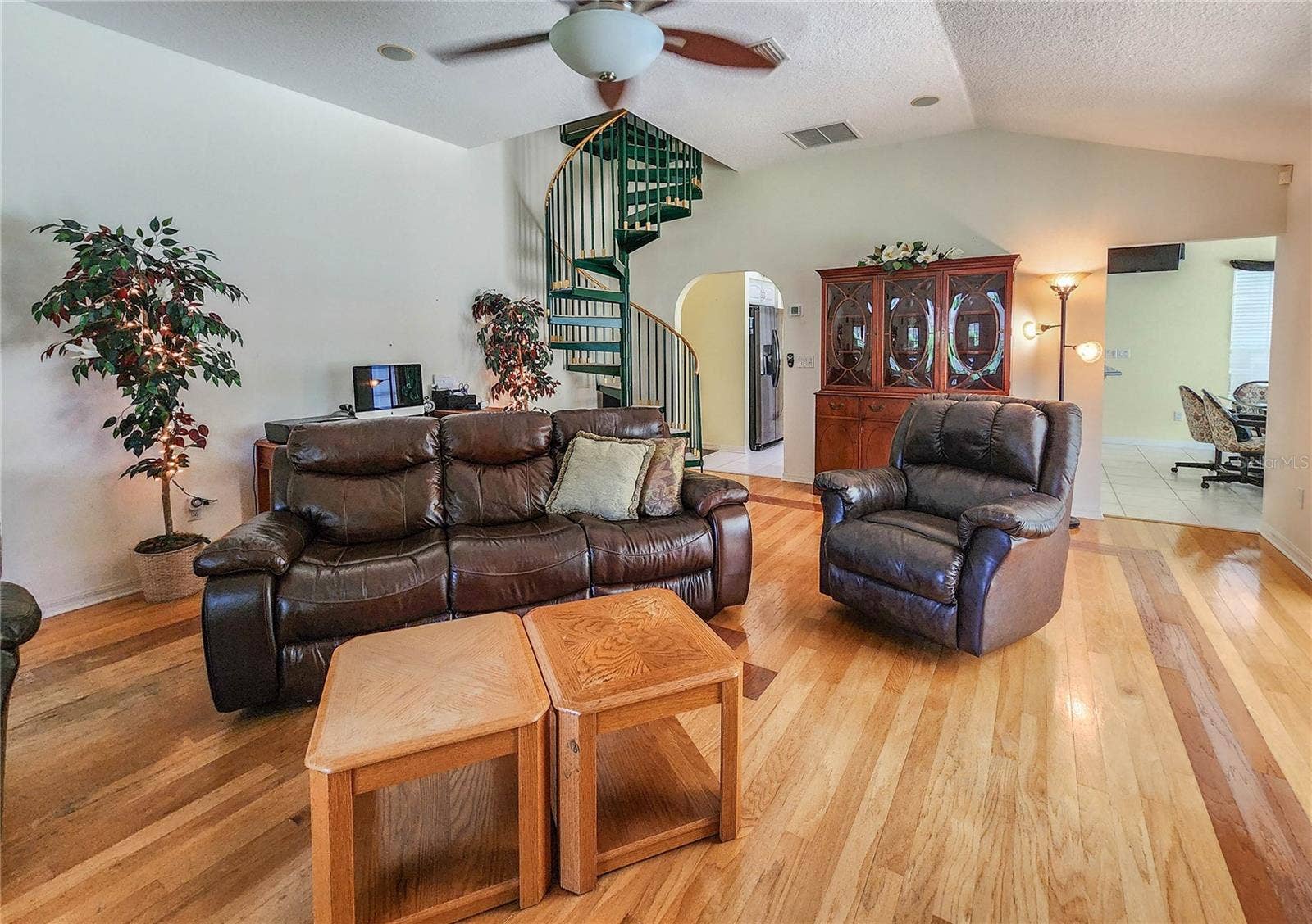 1308 WICKLOW LANE, Ormond Beach, FL 32174 1308 WICKLOW LANE, Ormond Beach, FL 32174