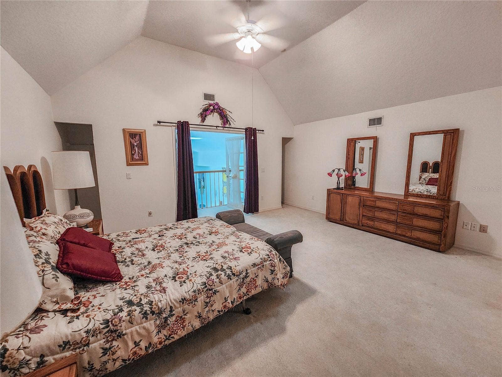 1308 WICKLOW LANE, Ormond Beach, FL 32174 1308 WICKLOW LANE, Ormond Beach, FL 32174