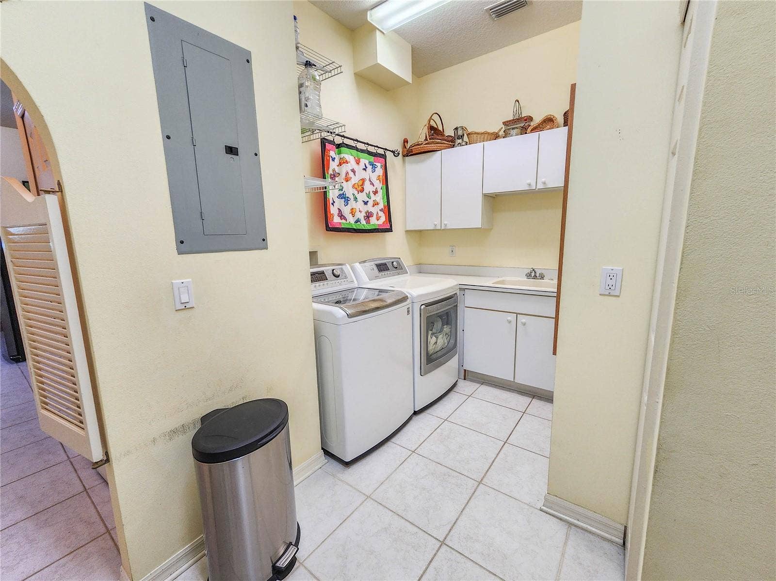 1308 WICKLOW LANE, Ormond Beach, FL 32174 1308 WICKLOW LANE, Ormond Beach, FL 32174