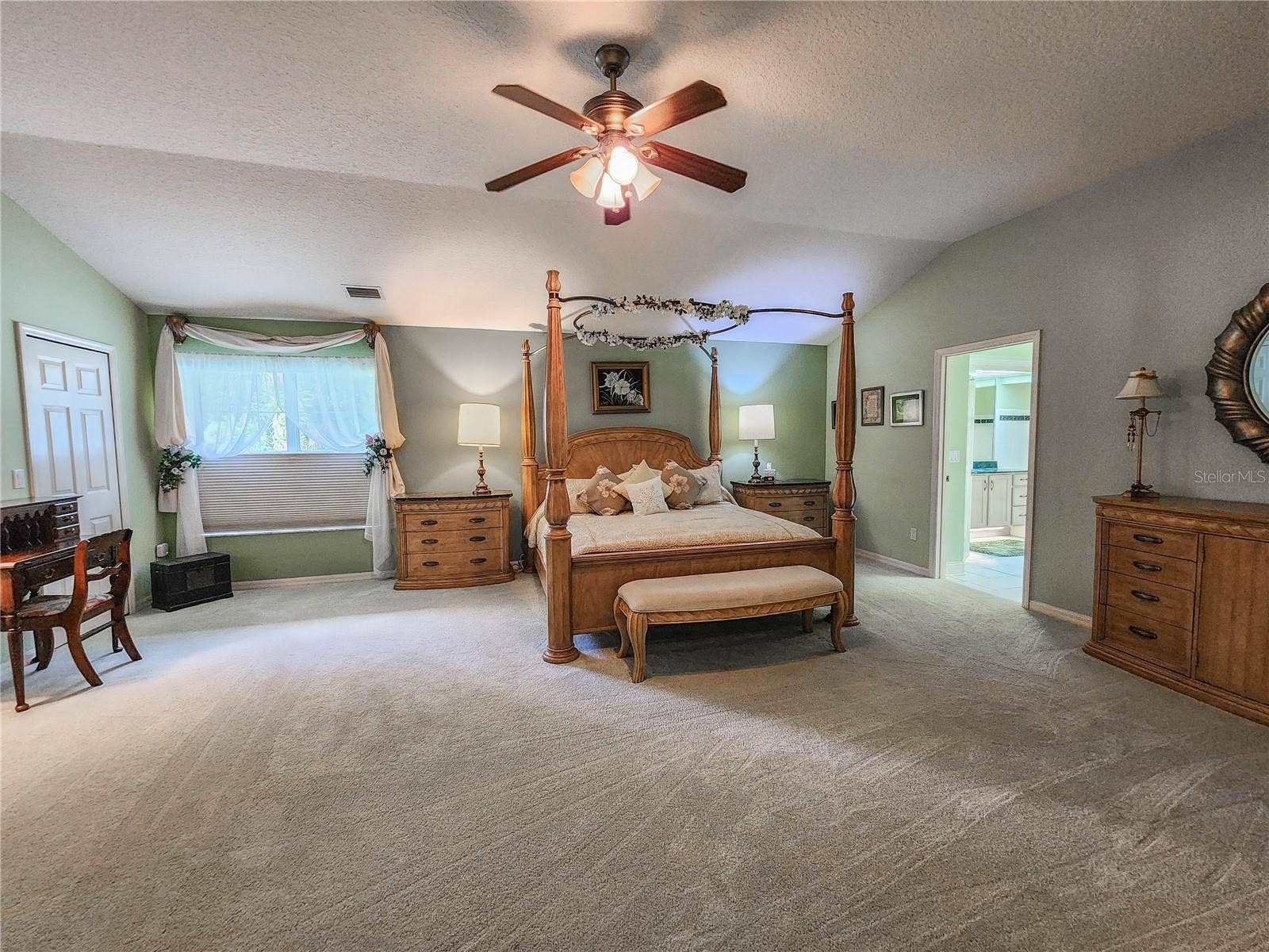 1308 WICKLOW LANE, Ormond Beach, FL 32174 1308 WICKLOW LANE, Ormond Beach, FL 32174