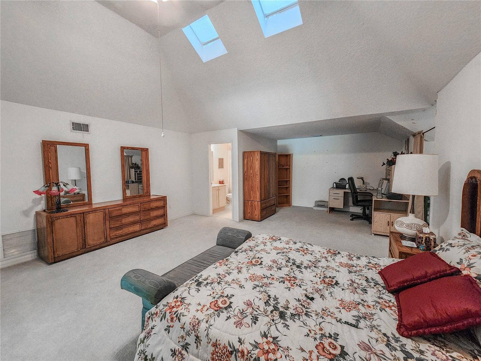 1308 WICKLOW LANE, Ormond Beach, FL 32174 1308 WICKLOW LANE, Ormond Beach, FL 32174
