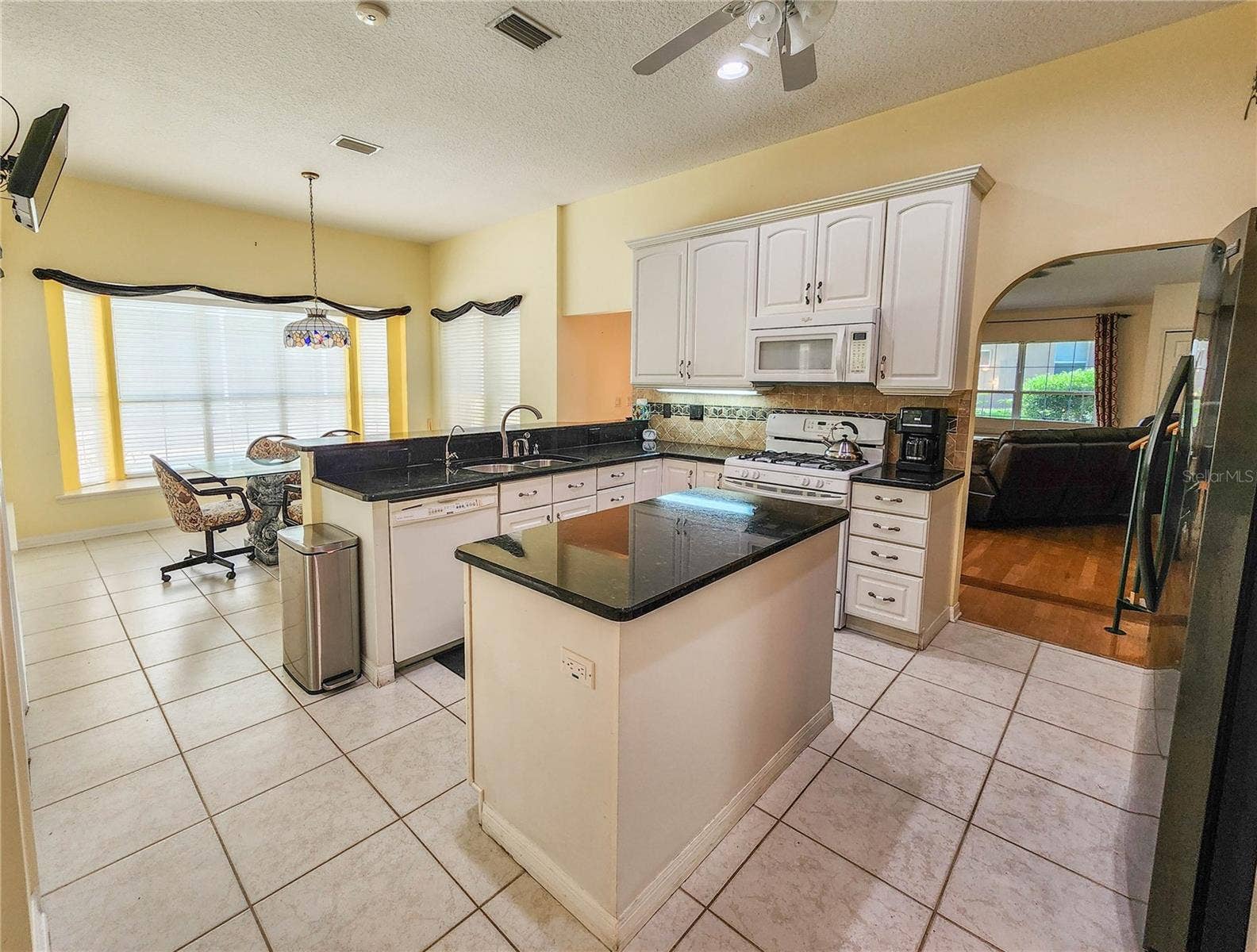 1308 WICKLOW LANE, Ormond Beach, FL 32174 1308 WICKLOW LANE, Ormond Beach, FL 32174