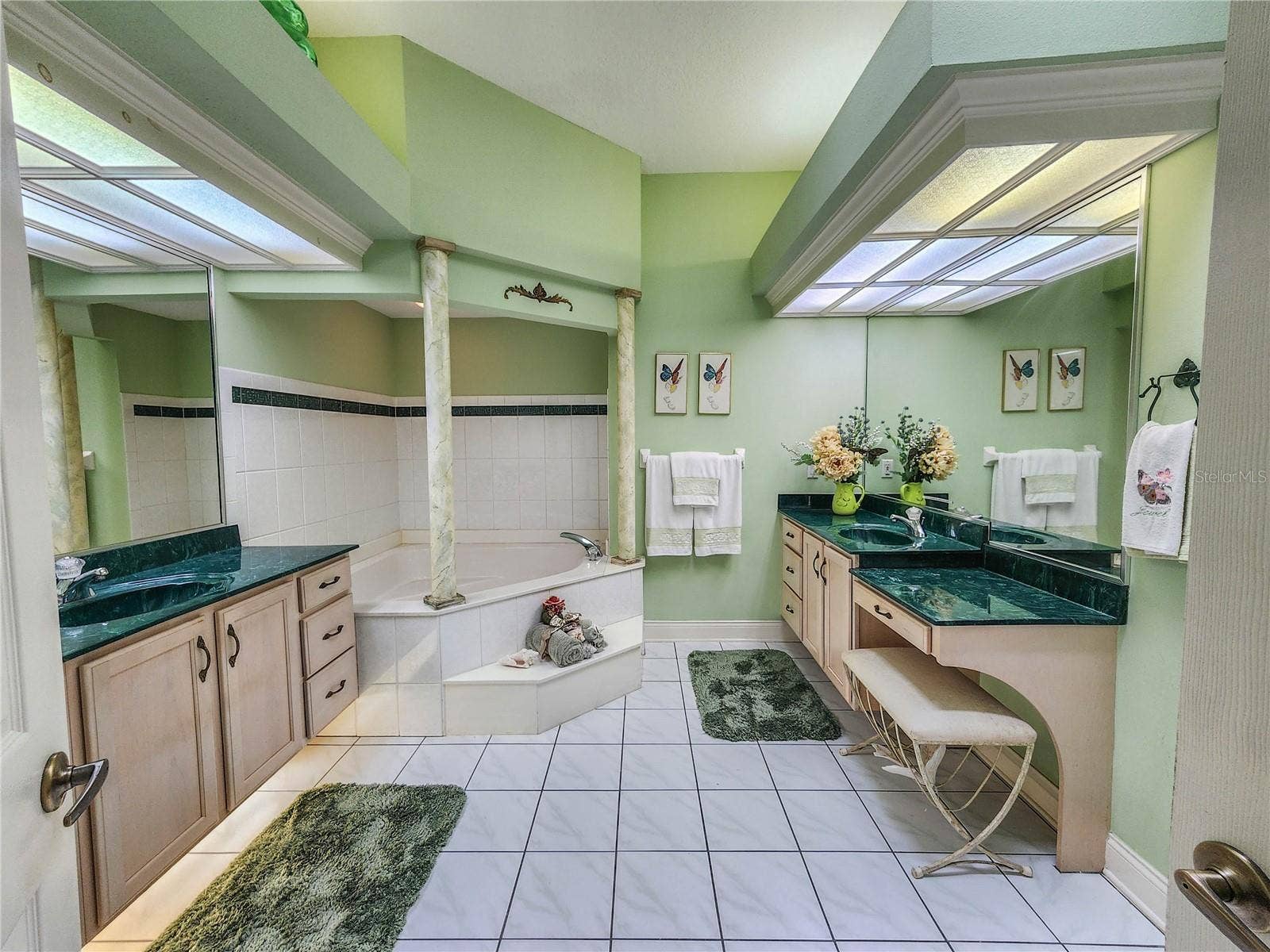 1308 WICKLOW LANE, Ormond Beach, FL 32174 1308 WICKLOW LANE, Ormond Beach, FL 32174