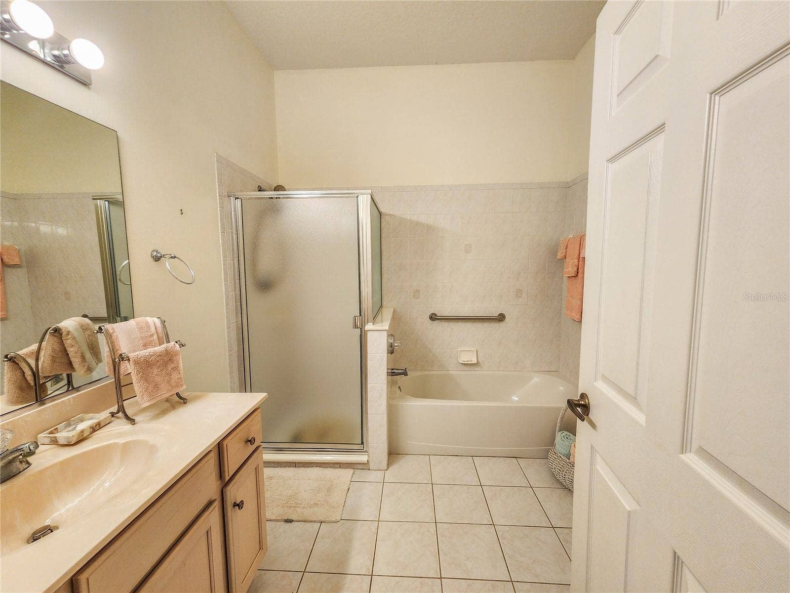 1308 WICKLOW LANE, Ormond Beach, FL 32174 1308 WICKLOW LANE, Ormond Beach, FL 32174