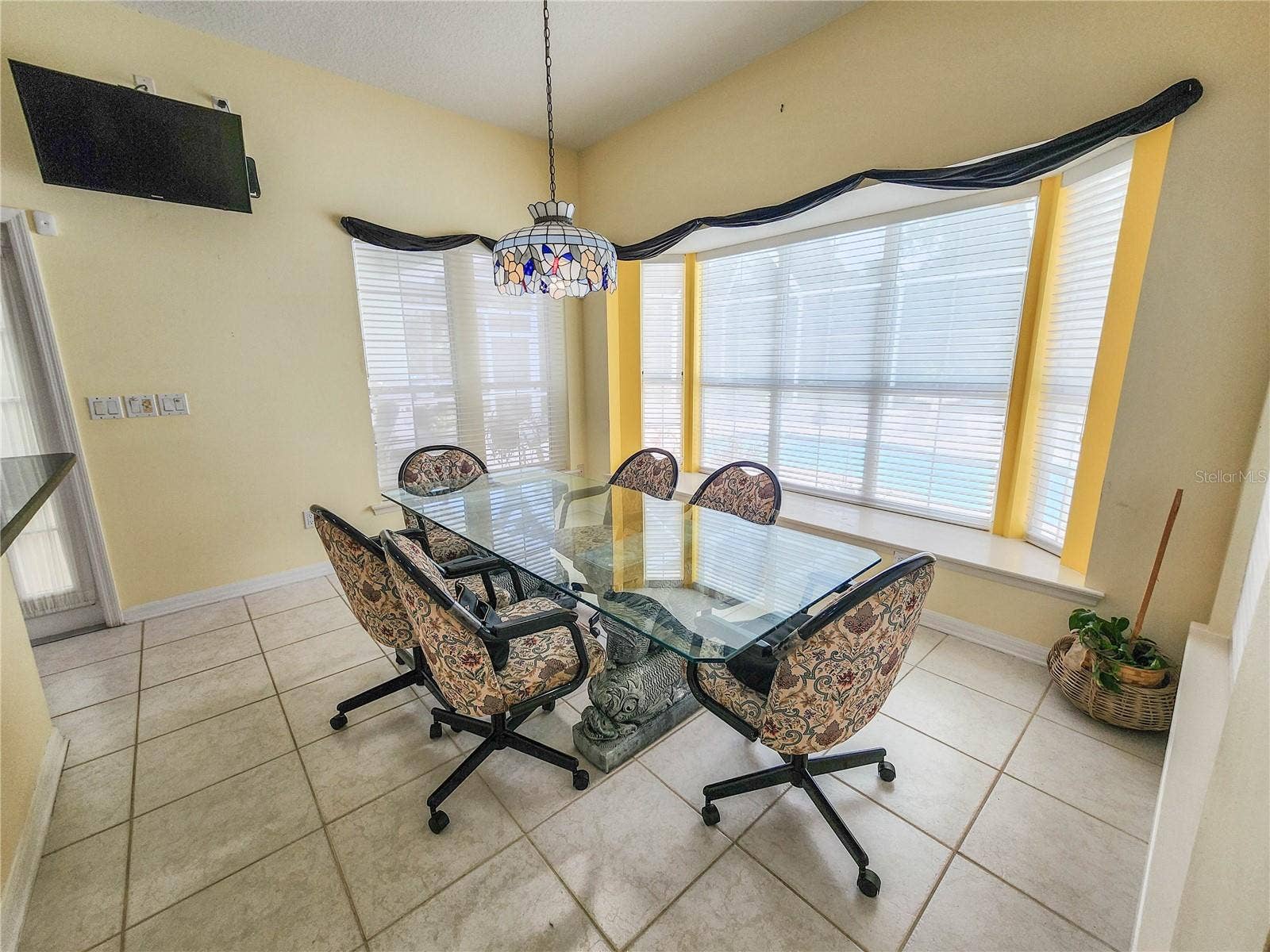 1308 WICKLOW LANE, Ormond Beach, FL 32174 1308 WICKLOW LANE, Ormond Beach, FL 32174
