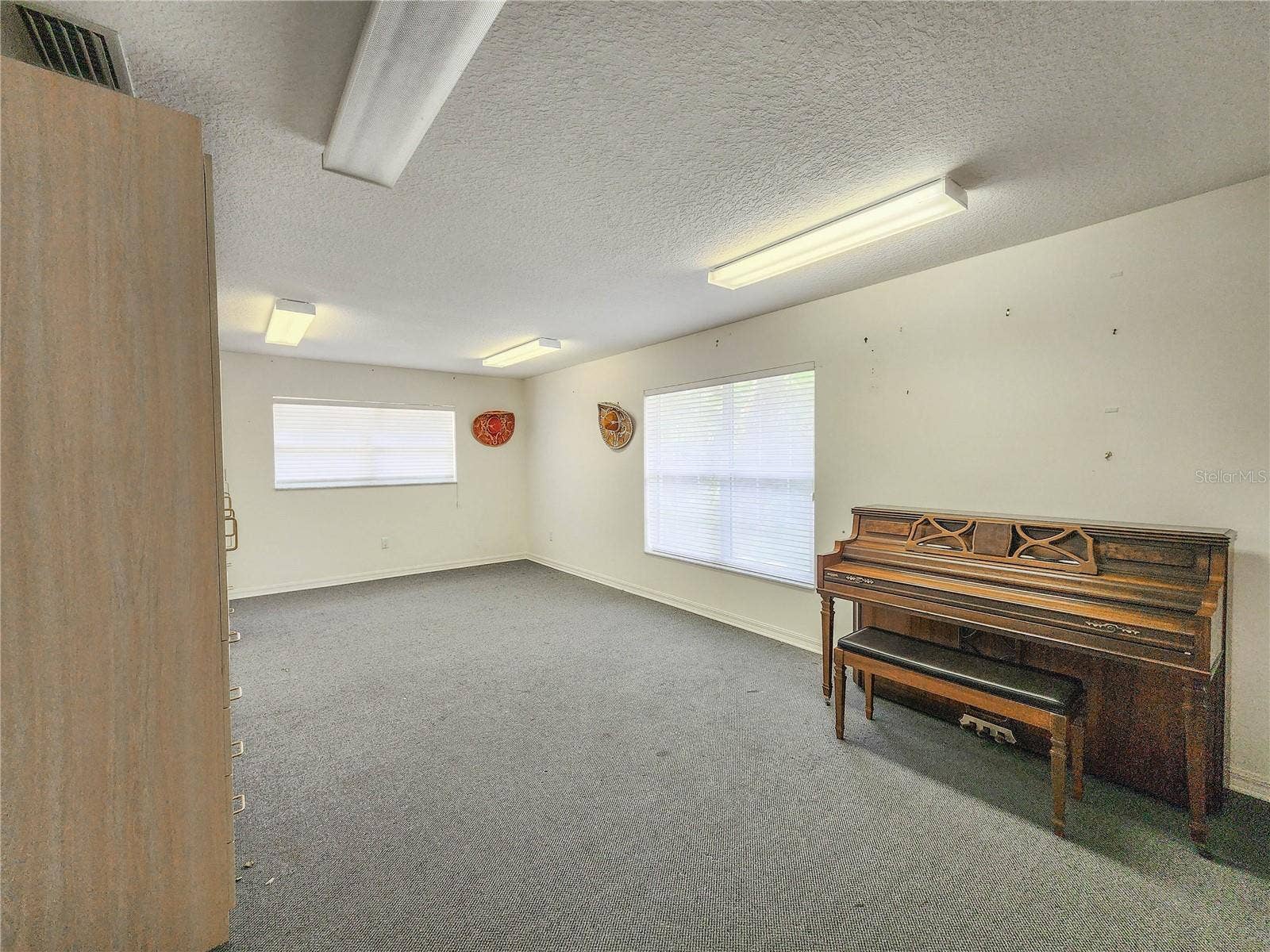 1308 WICKLOW LANE, Ormond Beach, FL 32174 1308 WICKLOW LANE, Ormond Beach, FL 32174