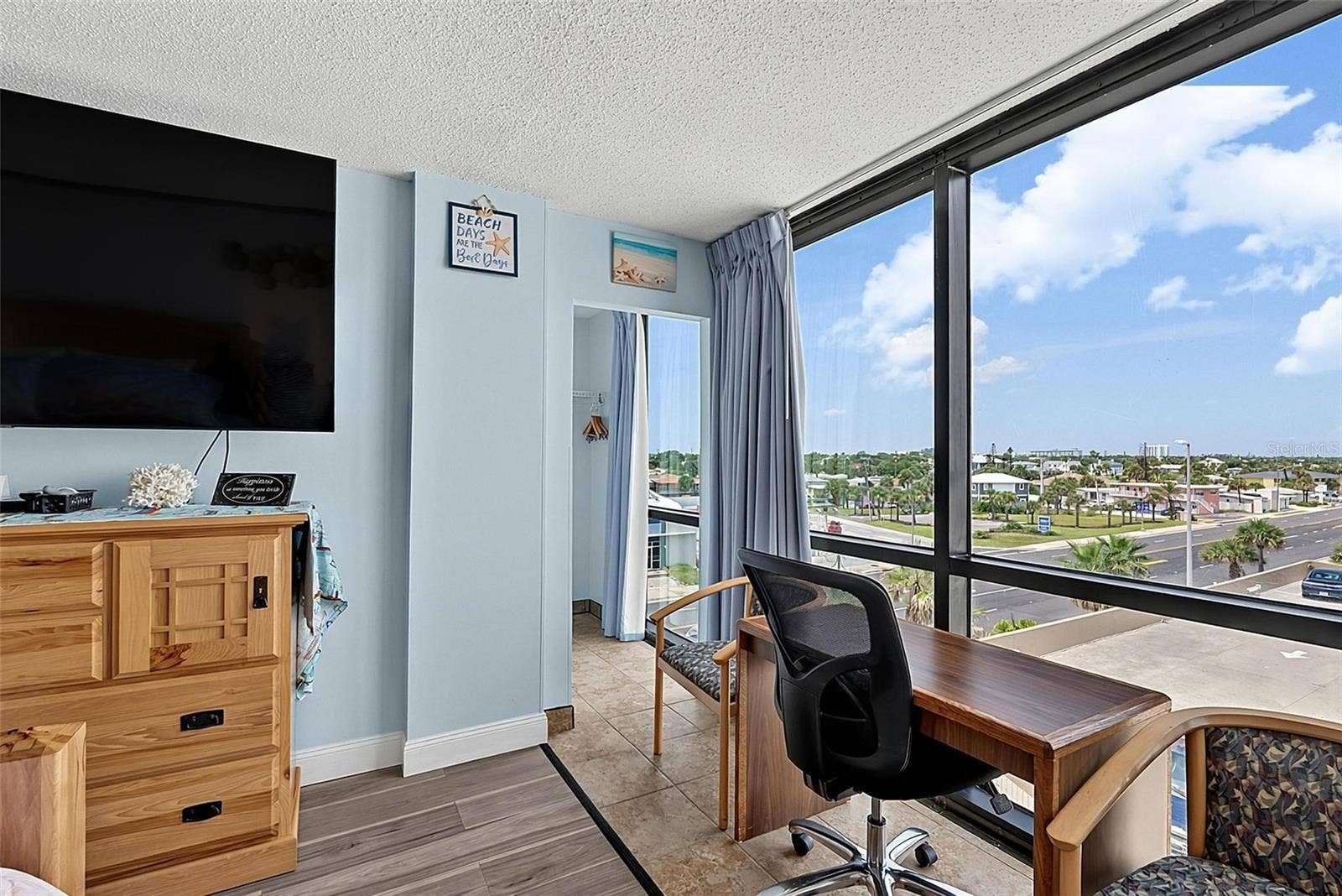 1909 S ATLANTIC AVENUE, #424, Daytona Beach Shores, FL 32118 1909 S ATLANTIC AVENUE, #424, Daytona Beach Shores, FL 32118