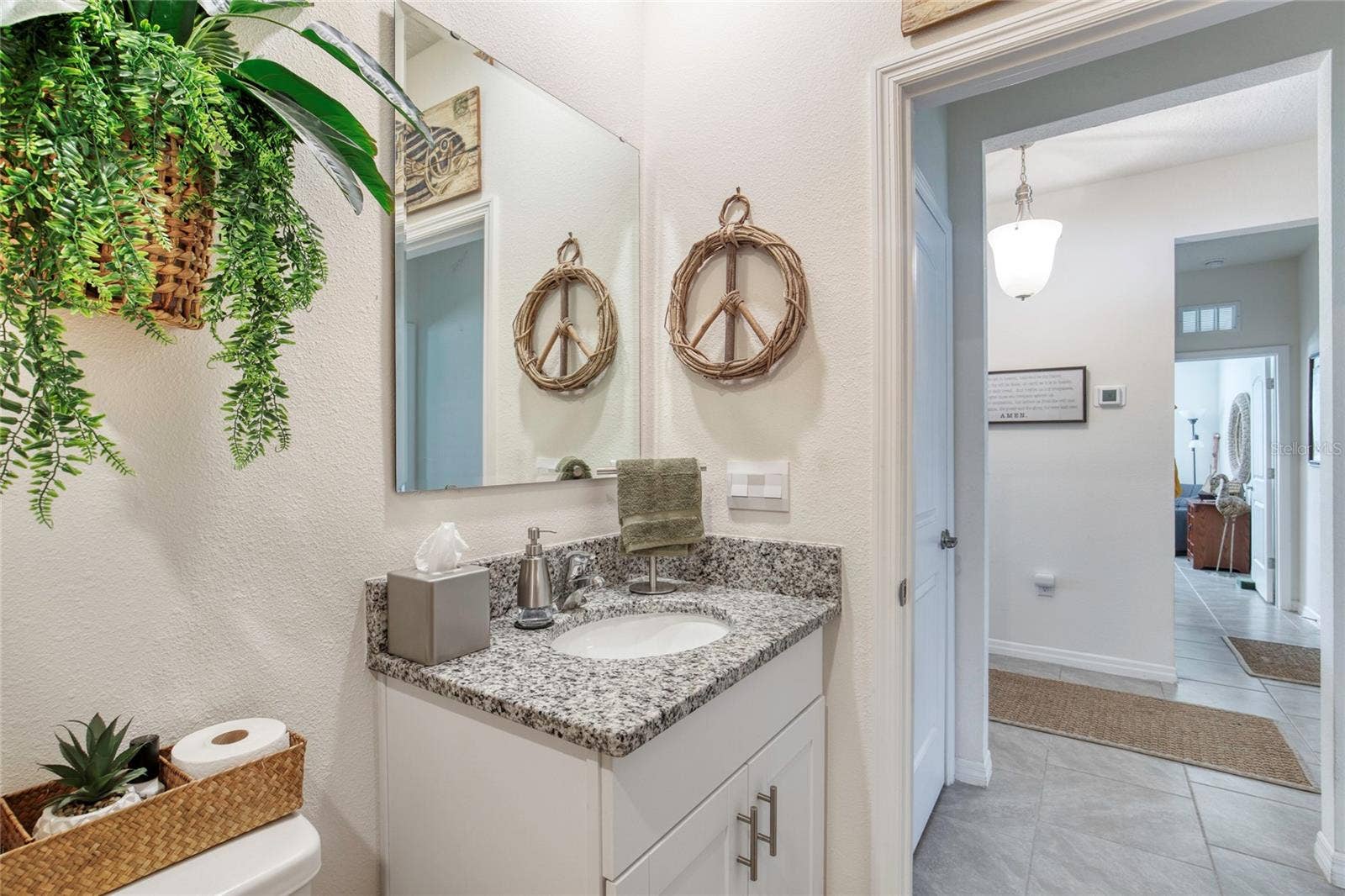 6 FOX LAIR COURT, Ormond Beach, FL 32174 6 FOX LAIR COURT, Ormond Beach, FL 32174
