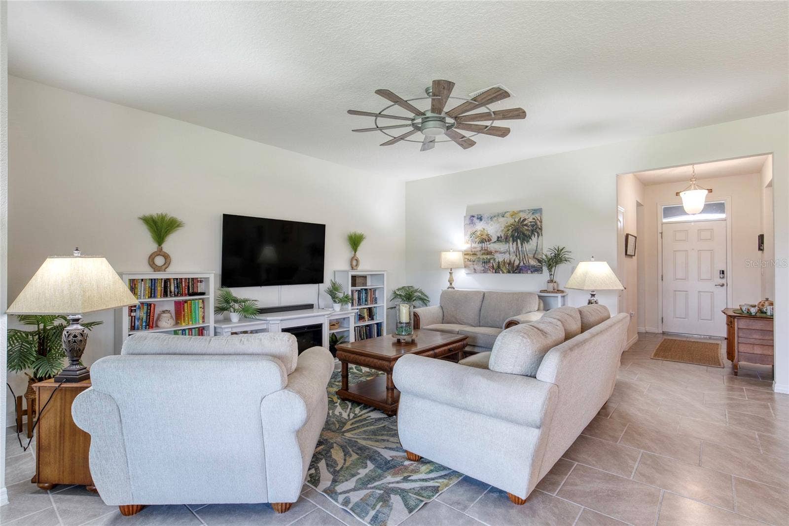 6 FOX LAIR COURT, Ormond Beach, FL 32174 6 FOX LAIR COURT, Ormond Beach, FL 32174