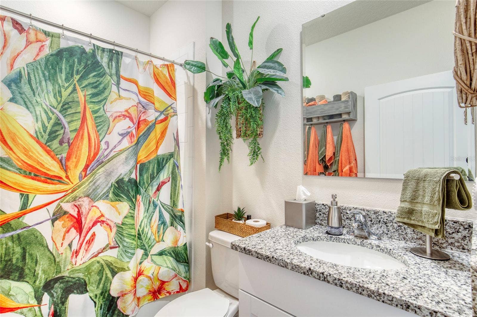 6 FOX LAIR COURT, Ormond Beach, FL 32174 6 FOX LAIR COURT, Ormond Beach, FL 32174