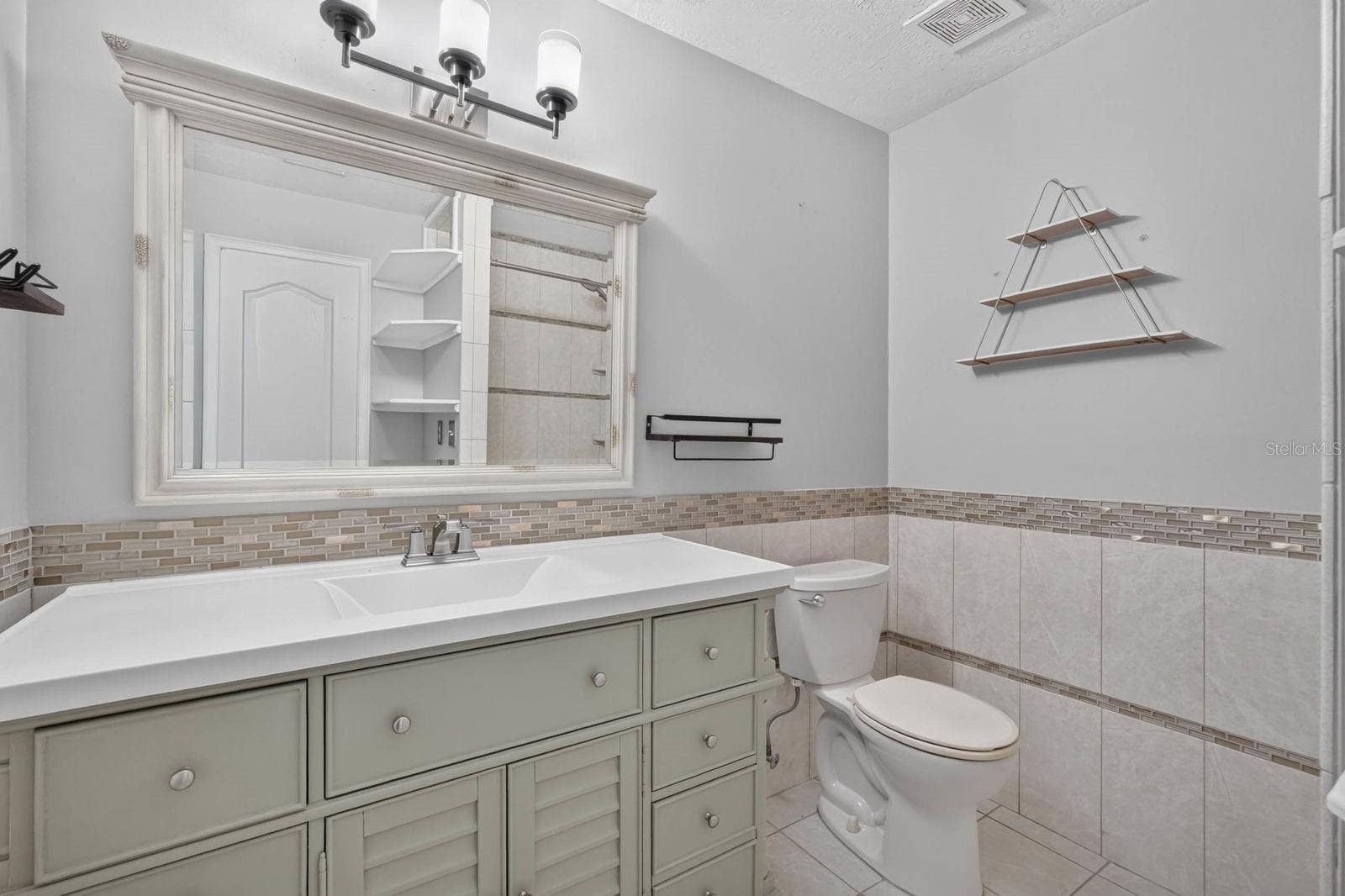 475 WOODSTOCK DRIVE, Port Orange, FL 32127 475 WOODSTOCK DRIVE, Port Orange, FL 32127