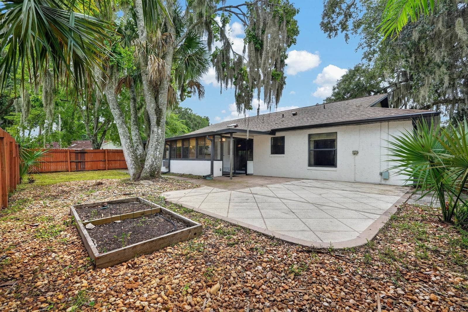475 WOODSTOCK DRIVE, Port Orange, FL 32127 475 WOODSTOCK DRIVE, Port Orange, FL 32127