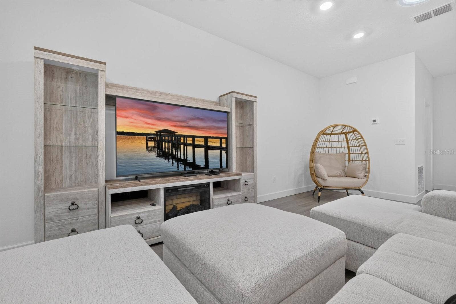 23 BUD FIELD DRIVE, Palm Coast, FL 32137 23 BUD FIELD DRIVE, Palm Coast, FL 32137