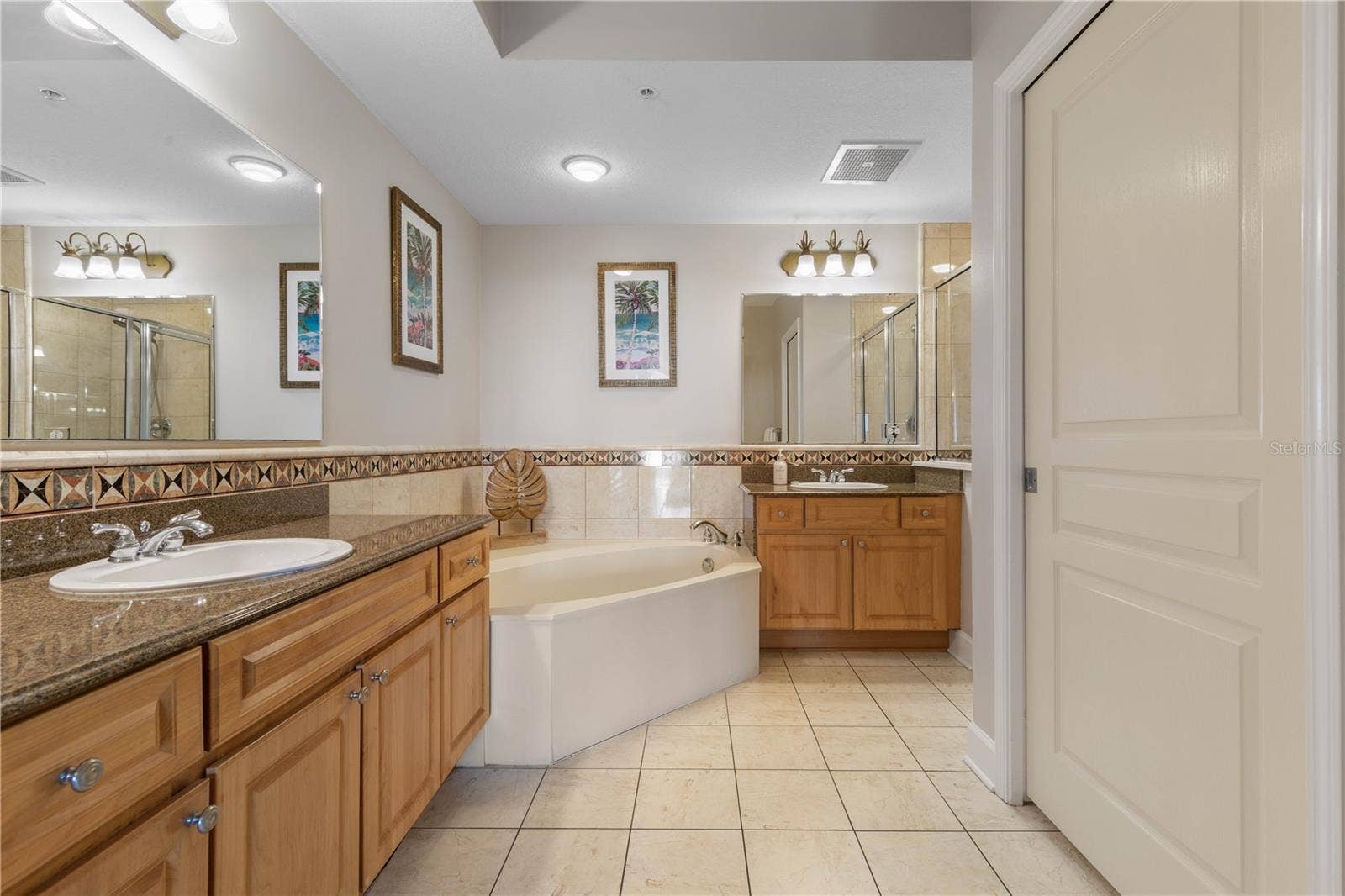 200 OCEAN CREST DRIVE, #617, Palm Coast, FL 32137 200 OCEAN CREST DRIVE, #617, Palm Coast, FL 32137