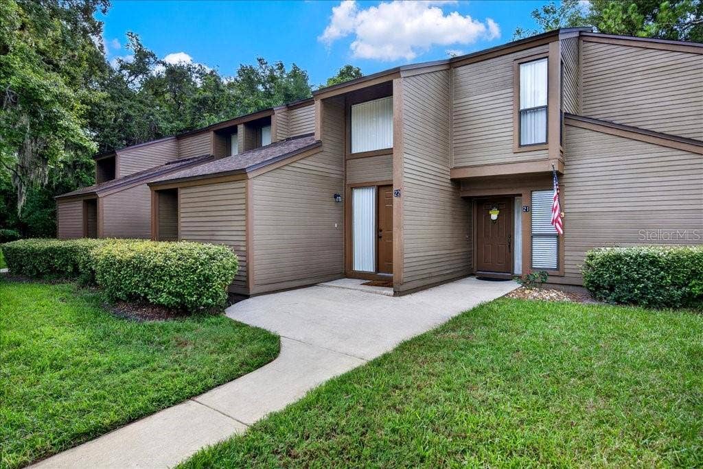 22 OXFORD LANE, #22, Palm Coast, FL 32137